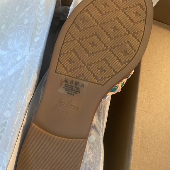 RAFFIA SANDALS NEW IN BOX - Picture 6 of 6